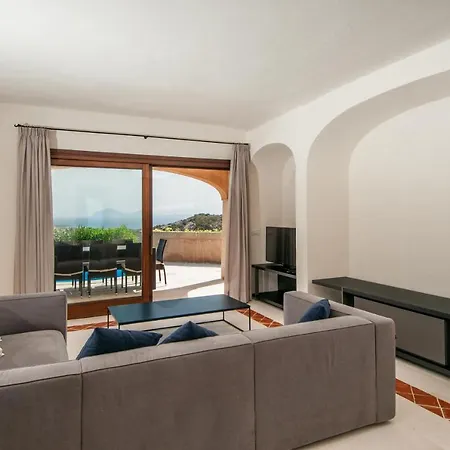 Villa Sleeps 7 Pool Air Con Wifi Abbiadori