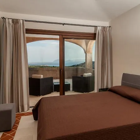 Sleeps 7 Pool Air Con Wifi * Abbiadori